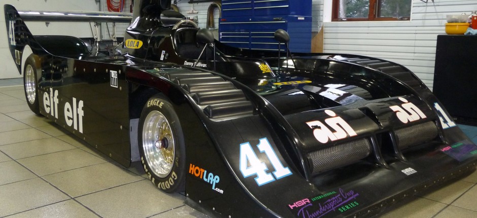 LOLA T530 With bldy on 006